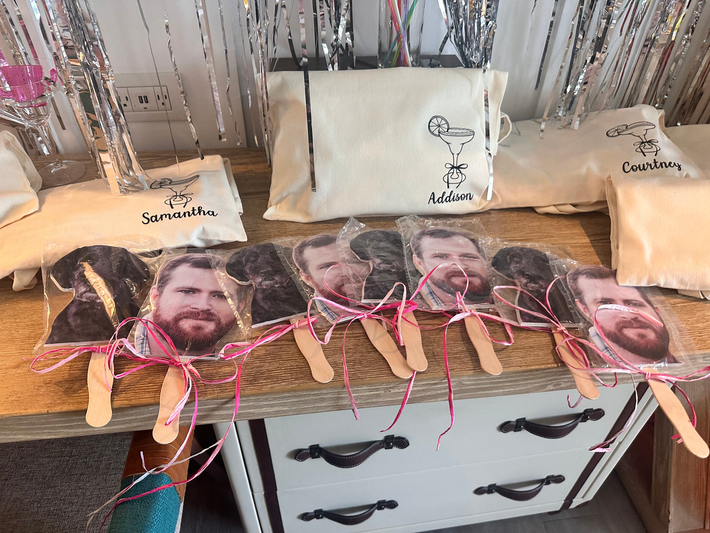 Bachelorette Mini Signs
